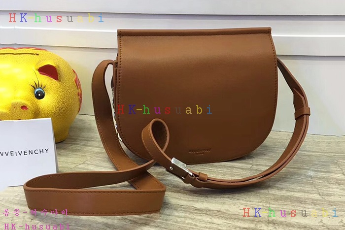 �ڹ̷��ޡ������ ��Ƽ��Ƽ �����  GV 255700