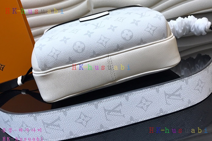 �ڹ̷��ޡ� ���̺��� �ƿ����� �޽��� M30243