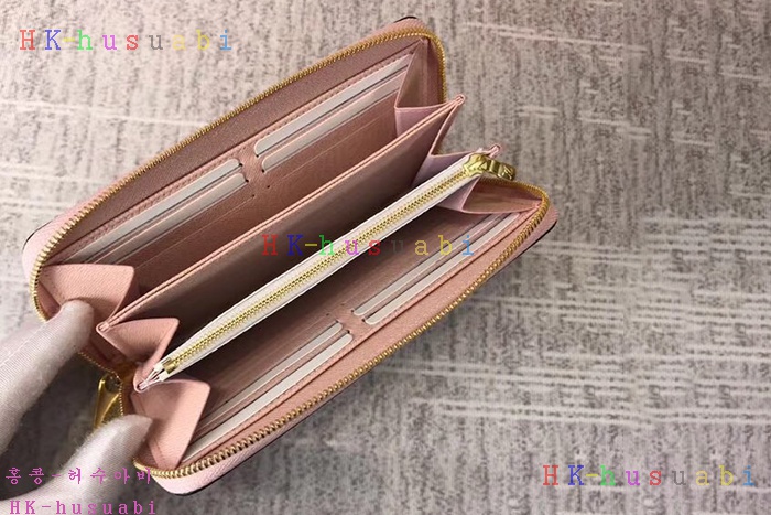 �ڹ̷��ޡ� ���̺��� ���� ���� M67550