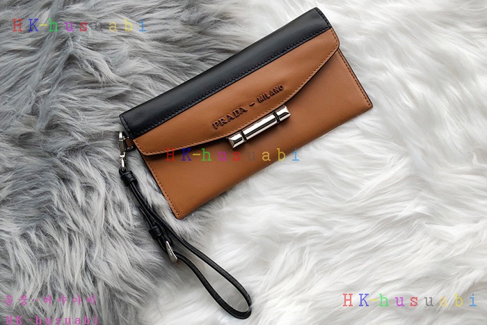�ڹ̷��ޡ� ����� �ú��� ���� Ŭ��ġ P 1DF004-2