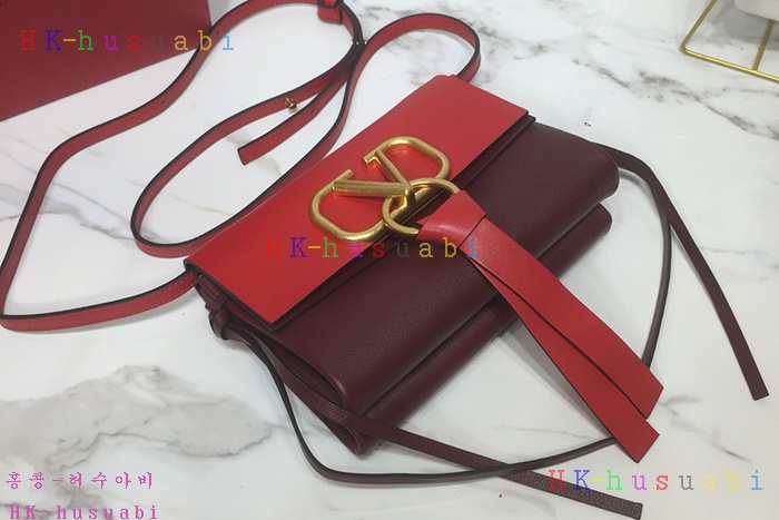 �ڹ̷��ޡ� �߷�Ƽ�� �긵 ũ�ν��ٵ�� V 74417