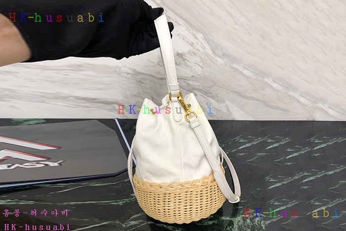 �ڹ̷��ޡ� ����� ��Ŀ �� ĵ���� ��� �� P 1BH115