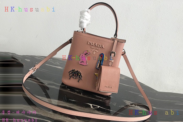 �ڹ̷��ޡ� ����� �κ��� ���� ���ǾƳ� �� P 1BA217��2�÷�)
