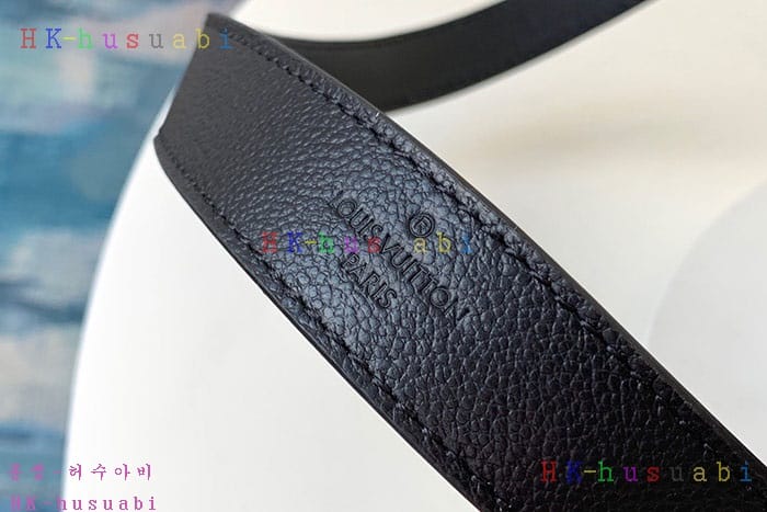 �ڹ̷��ޡ� ���̺��� ���״� BB  M41053