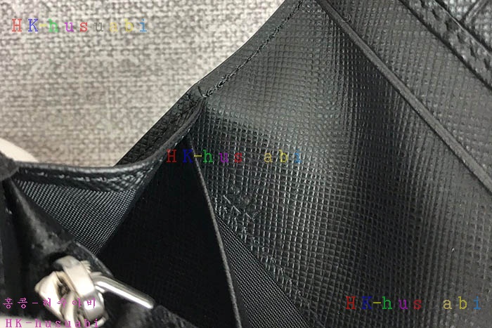 �ڹ̷��ޡ� ����� ���ǾƳ� ������  P 2MV836-4