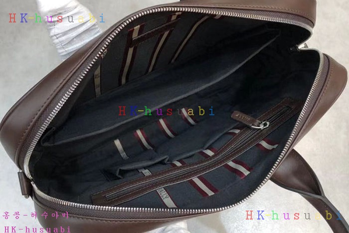 �ڹ̷��ޡ� �߸� �Ż� �������� BL780170