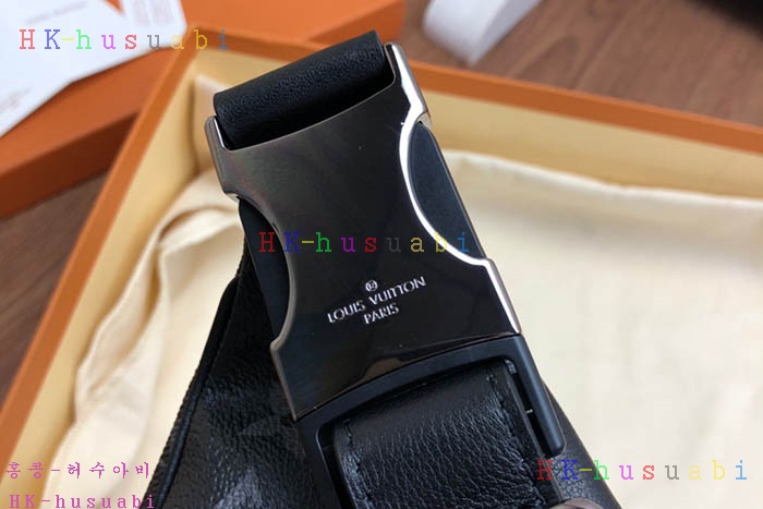�ڹ̷��ޡڷ��̺��� ��Ŀ���� ���� M44336-3