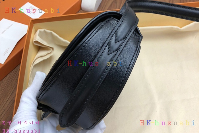 �ڹ̷��ޡڷ��̺��� �ƹ��� M55505