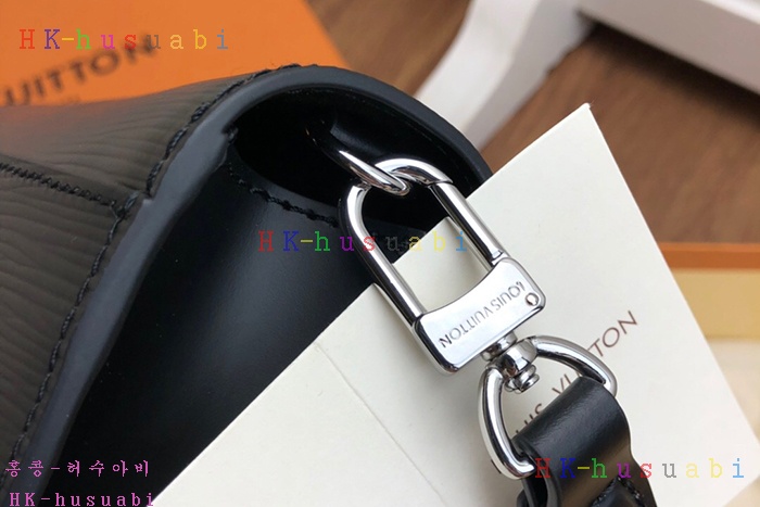�ڹ̷��ޡڷ��̺��� ���� M42742