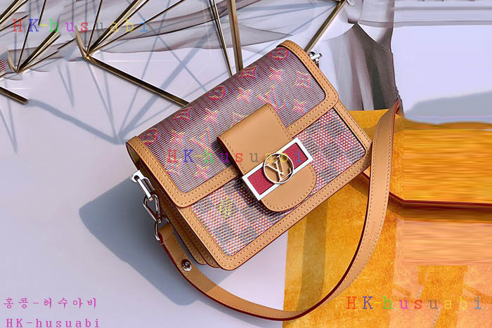 �ڹ̷��ޡڷ��̺���  ���� M55452 (�������)