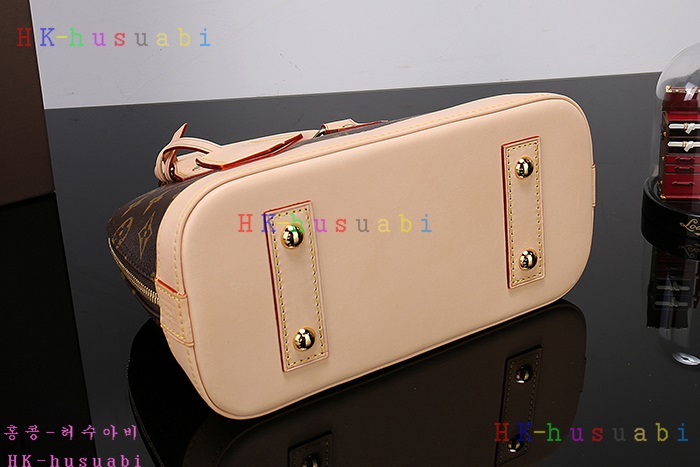 �ڹ̷��ޡ� ���̺��� ���׷� �˸� BB M53152 M46990