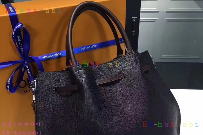 �ڹ̷��ޡ�NEW 17S/S ���̺��� ���Ѷ�Ÿ M54401