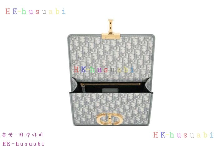 �ڹ̷��ޡڵ�� 30 ������ ����� M9203