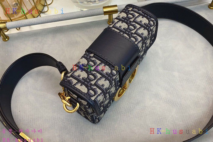 �ڹ̷��ޡڵ�� 30 ���״� ������ũ ��ī�� ����� M9204(2�÷�)