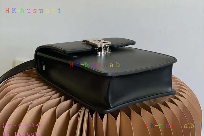 �ڹ̷��ޡ� ������  �κ��  BB 222415-2