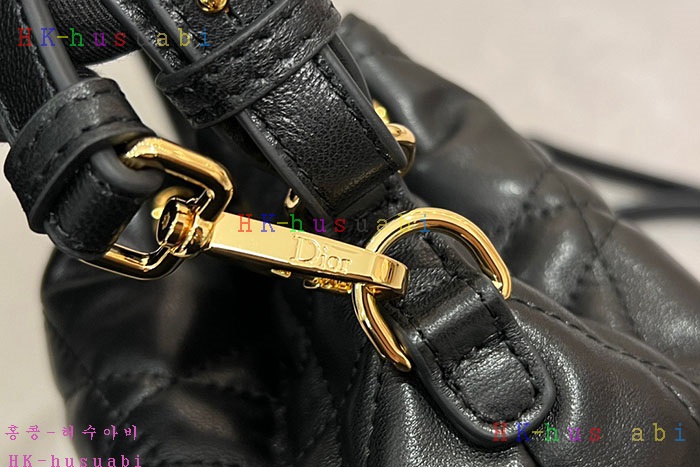 �ڹ̷��ޡڵ�� Dior Caro ī�� ���� ��Ŷ��  M3372